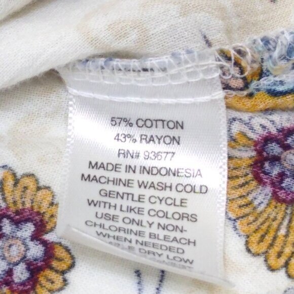 St. Johns Bay Floral Paisley Print Blouse Women's Size 1x Comfortable Light EUC - Picture 6 of 7